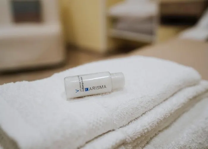 Casa De Curtis * Neapol