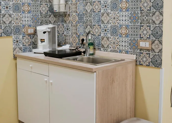 Casa De Curtis * Neapol